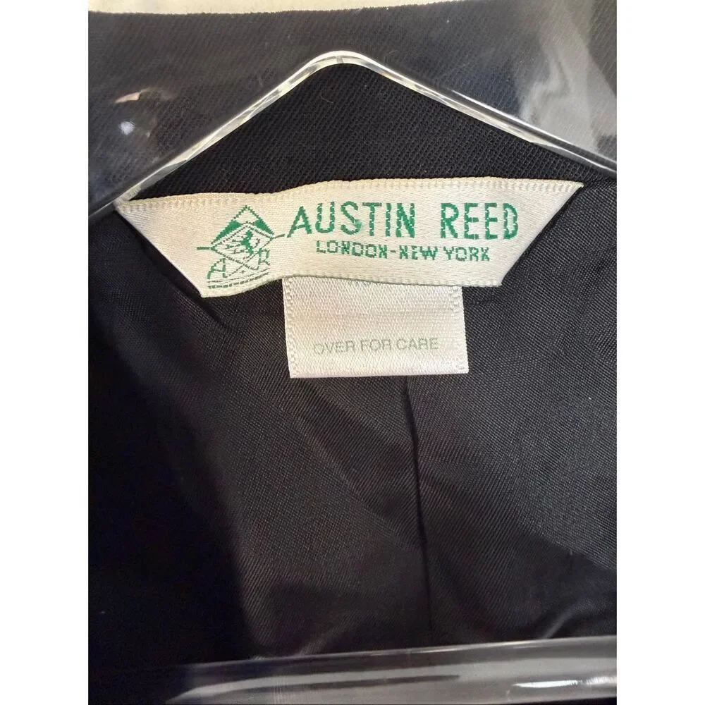 Austin Reed Black 100% Wool Equestrian Blazer Women’s Size 12 Riding Style Gold